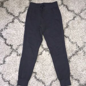 Lululemon Joggers size 4